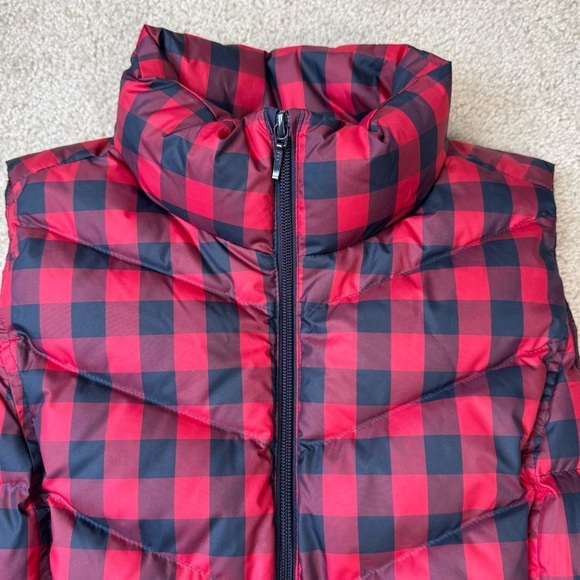 Lands End HyperDry Puffer Vest Buffalo Plaid Down Fill Pockets, Like New, Small - Picture 2 of 10